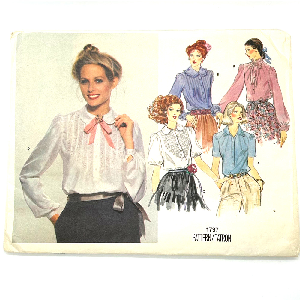 Vogue‎ Vintage 1970's Pattern #1797 Misses Blouse Size 16